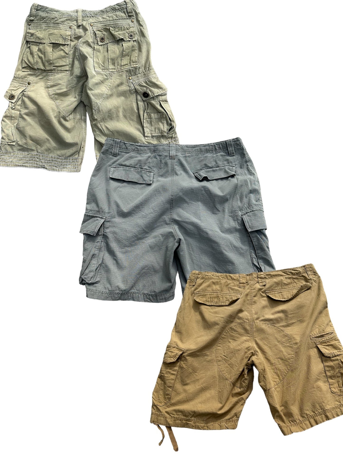 40x CARGO SHORTS - The Hub Vintage Wholesale Limited